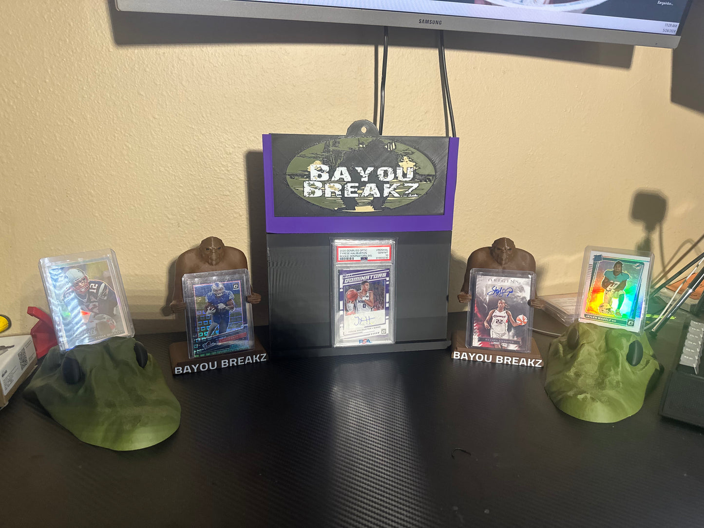 3D Printed Stadium Card Display System - Multiple Configurations