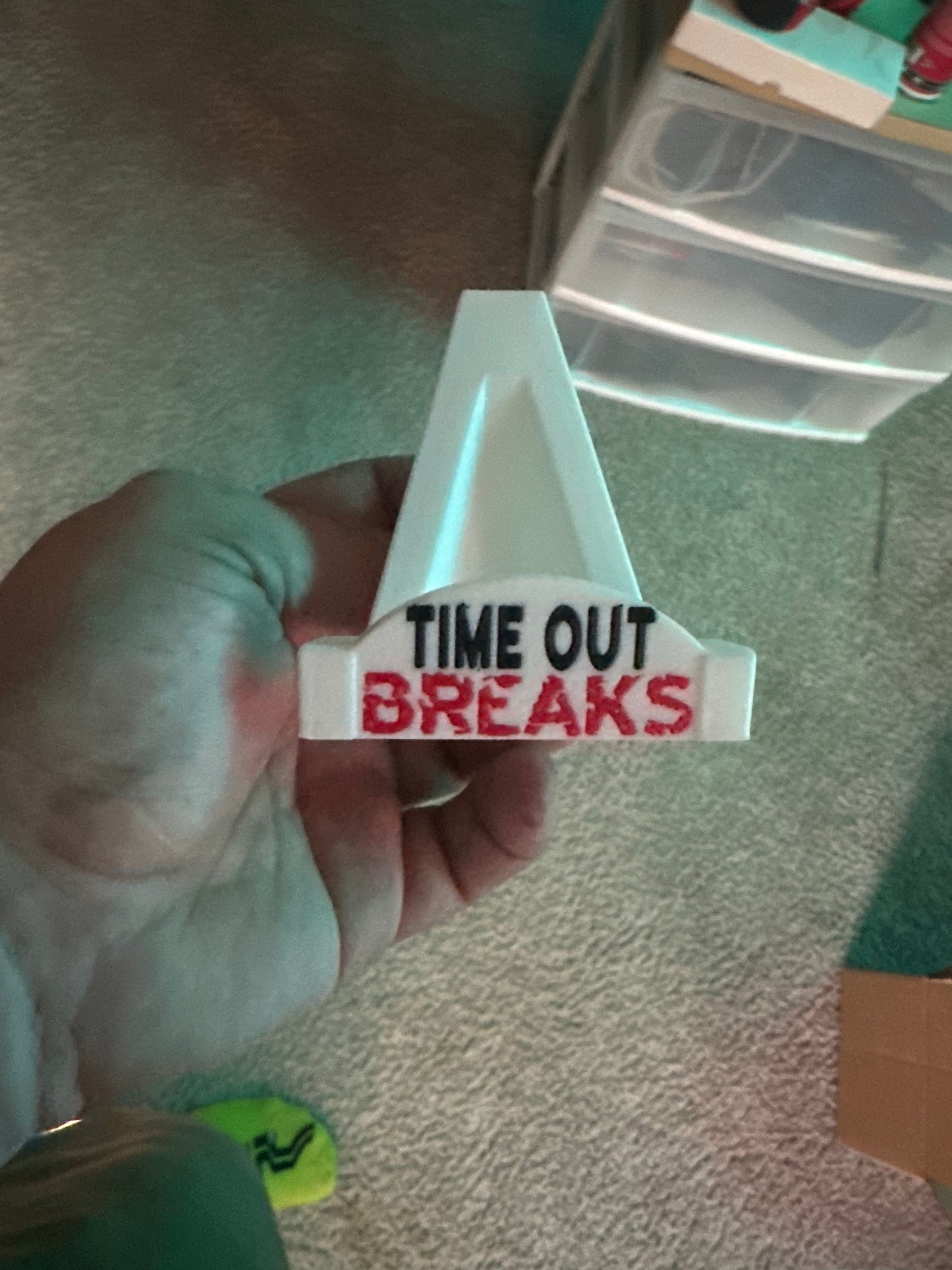 3D Printed Logo Card Stands- Help your business stand out!