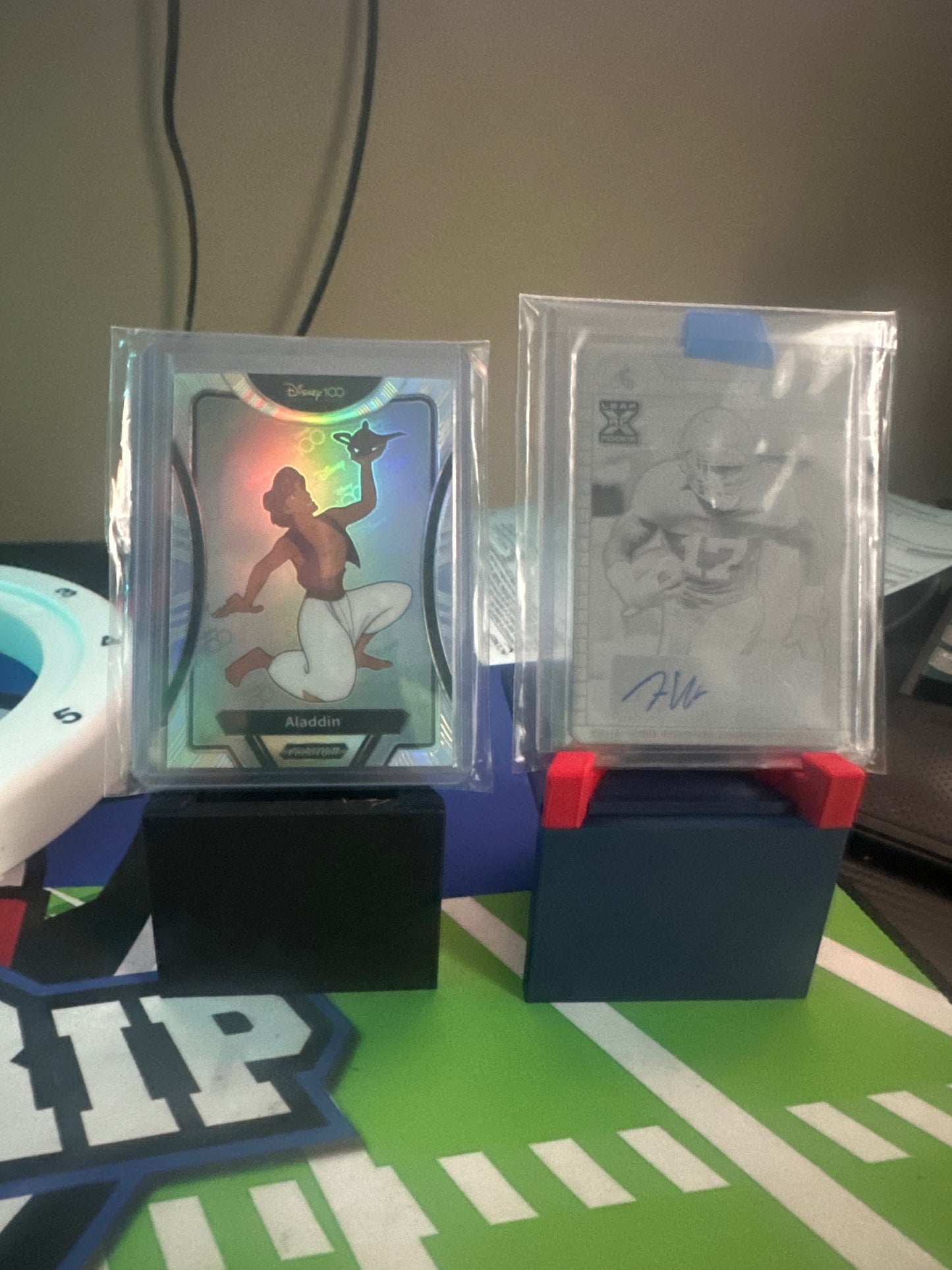 3D Printed Custom Card Stands- Put your own touch in your advertising!