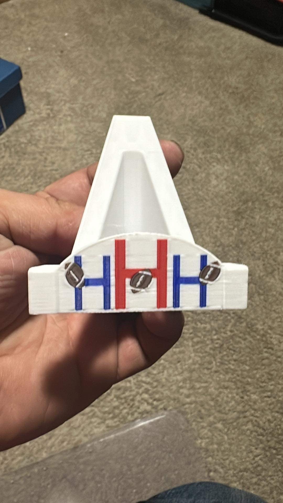 3D Printed Logo Card Stands- Help your business stand out!
