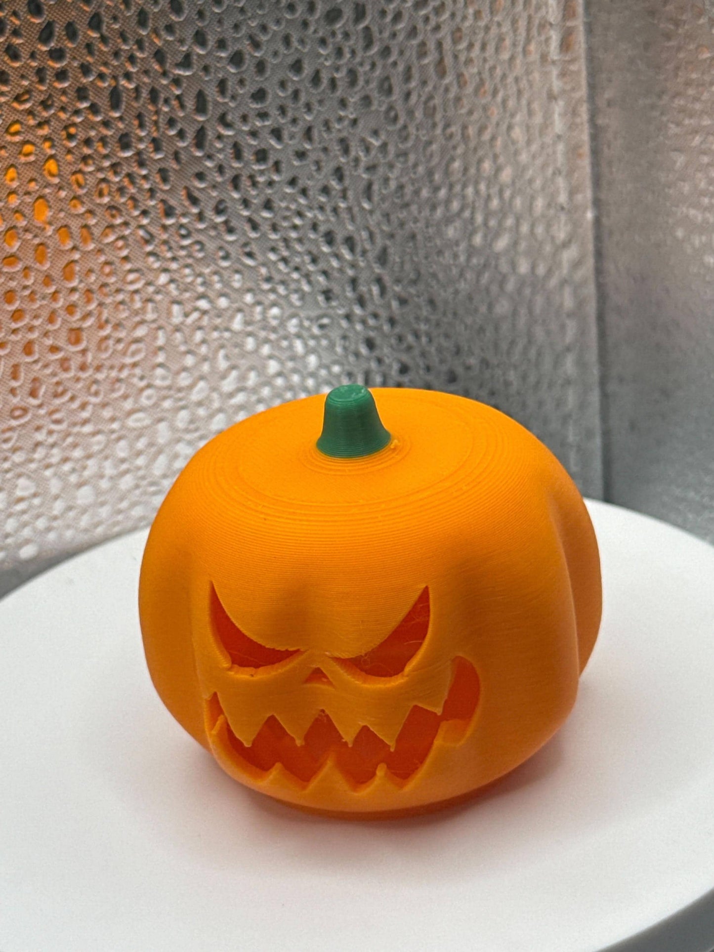 3D Printed Tealight Jack-O-Lantern With Green Stem