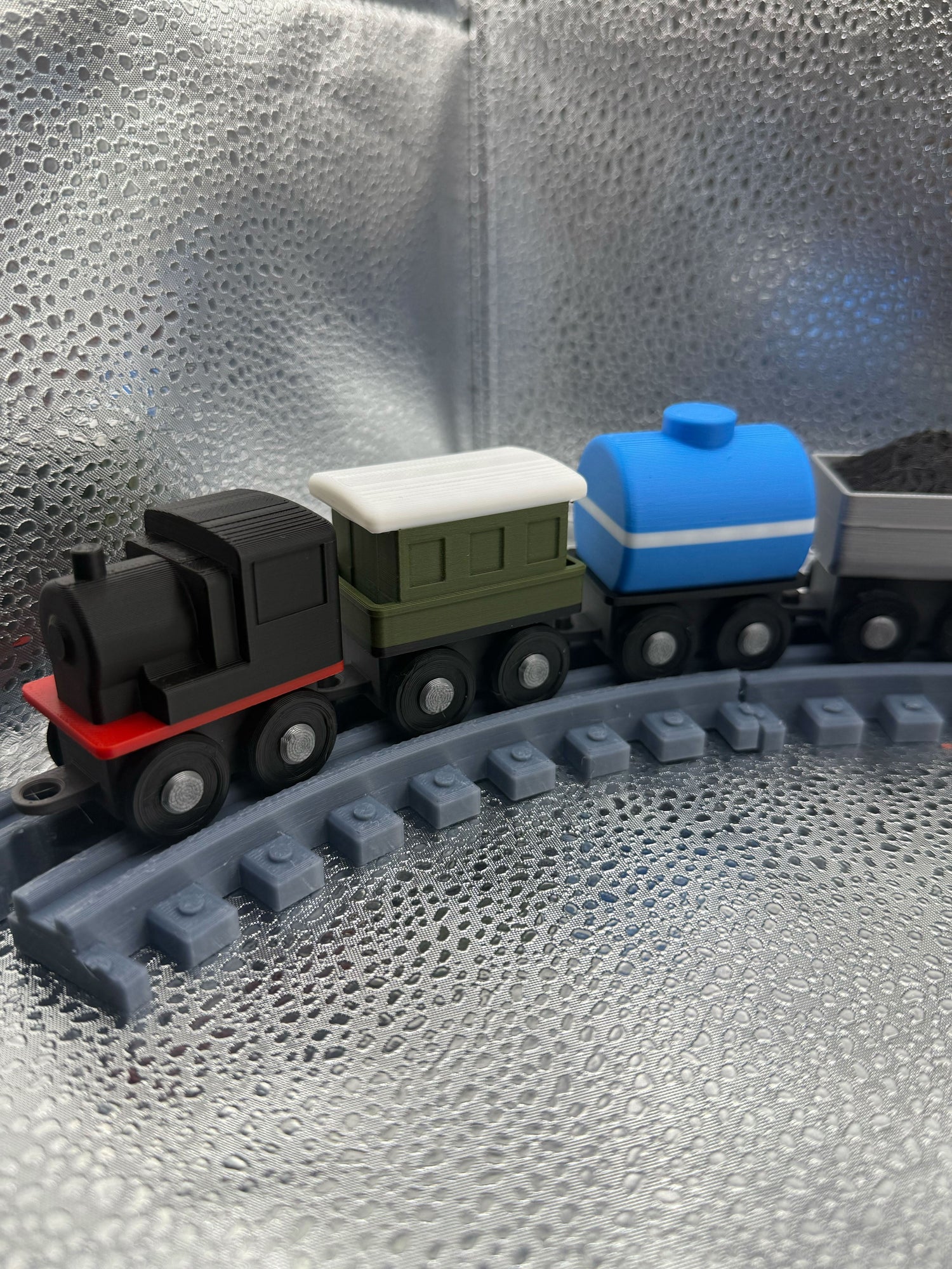 Tiny Train