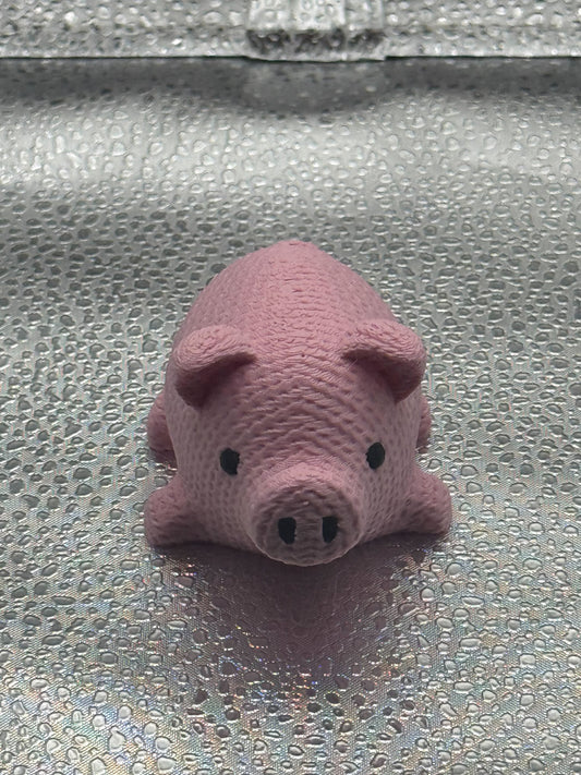 3D Printed Knitted Pig - Oinking all the way home